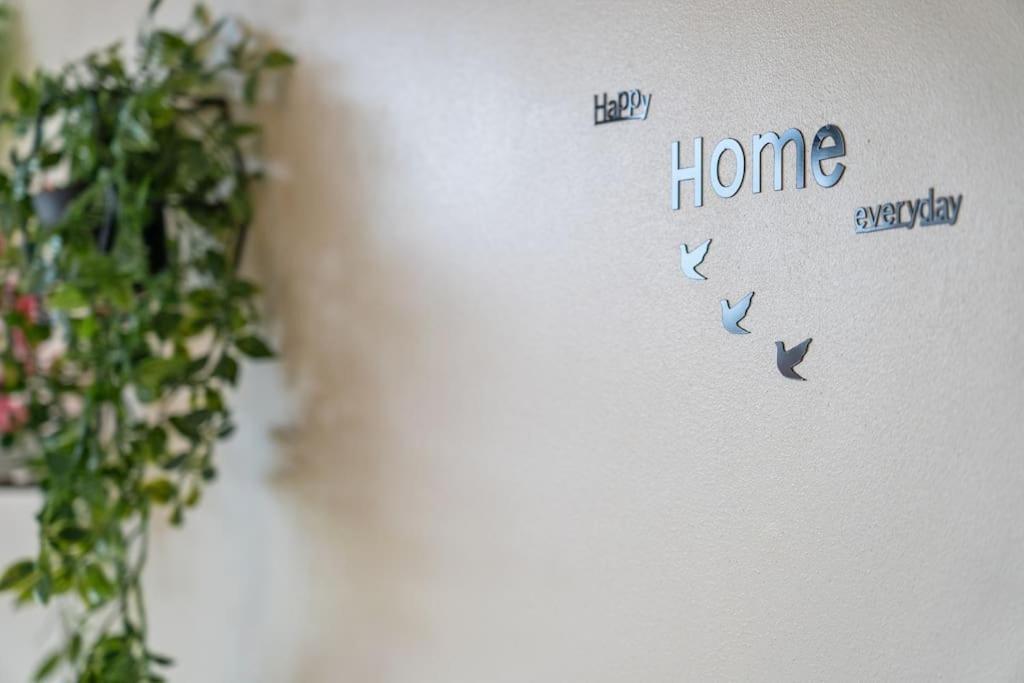 Holiday home Professionals,contractors,family